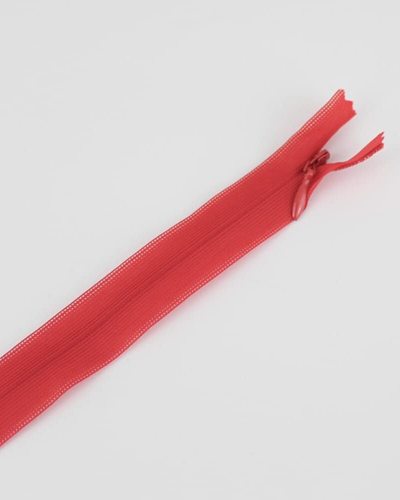 Zip invisible rouge
