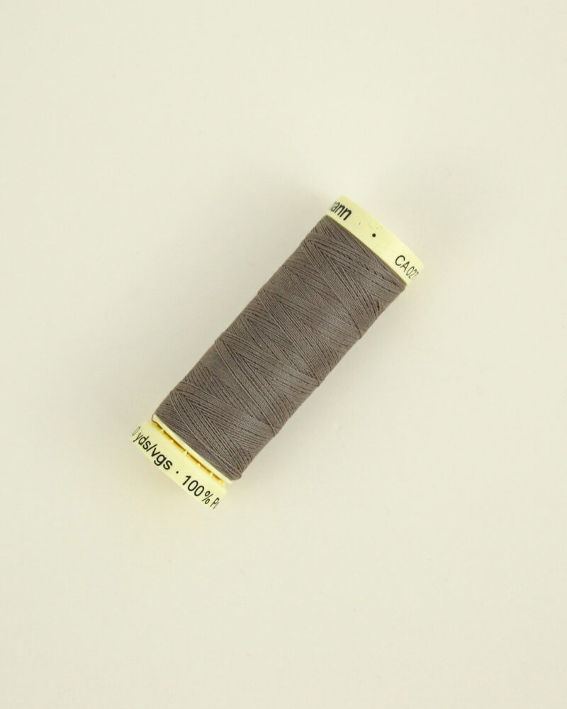 Fil Gutermann marron 439