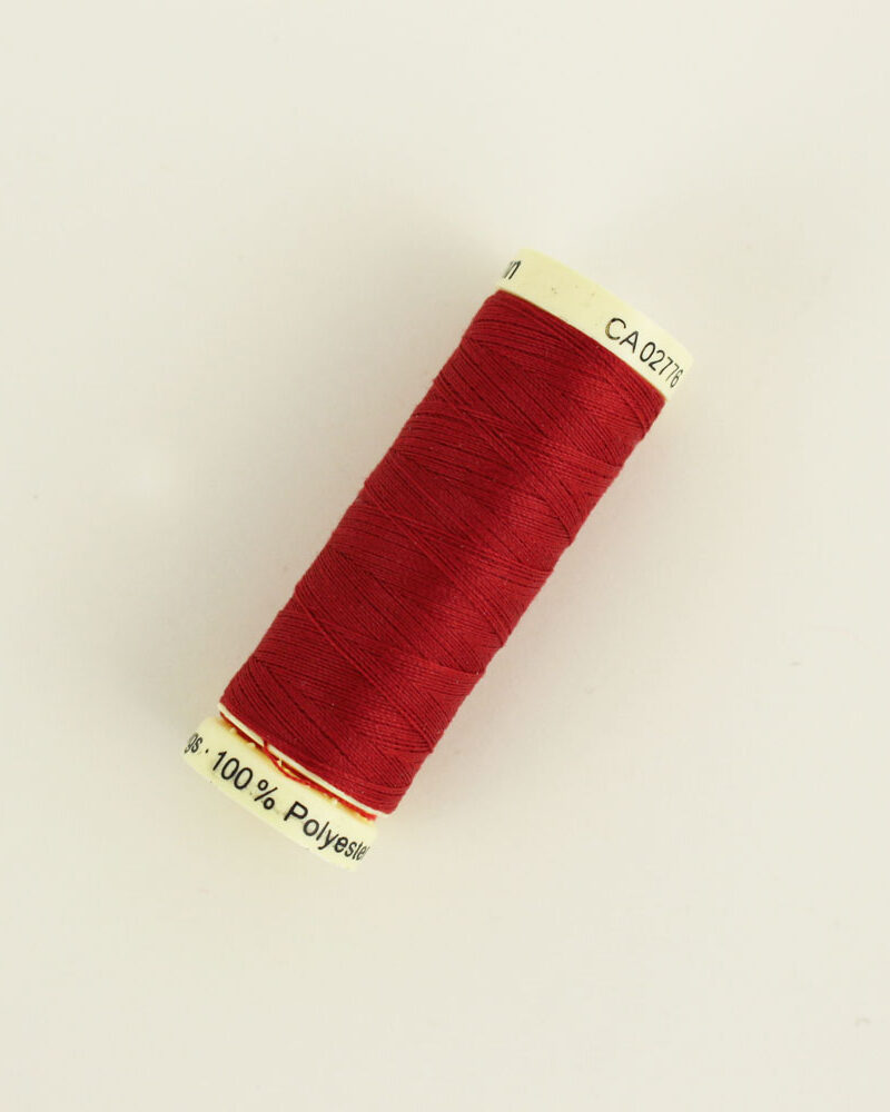 Fil Gutermann rouge 46