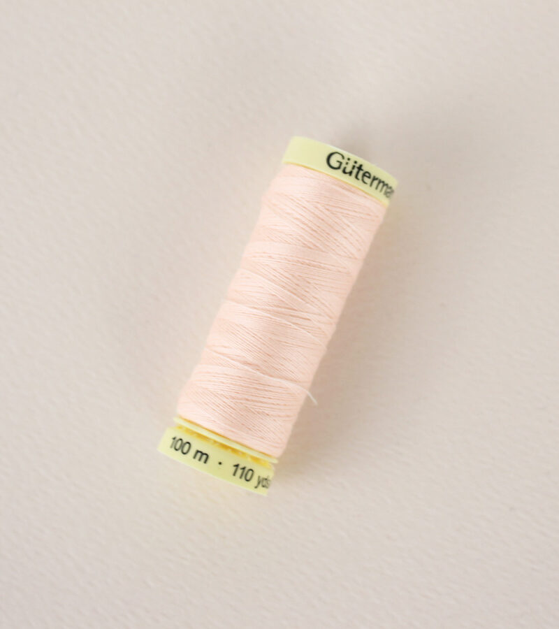 Fil Gutermann beige rosé 658
