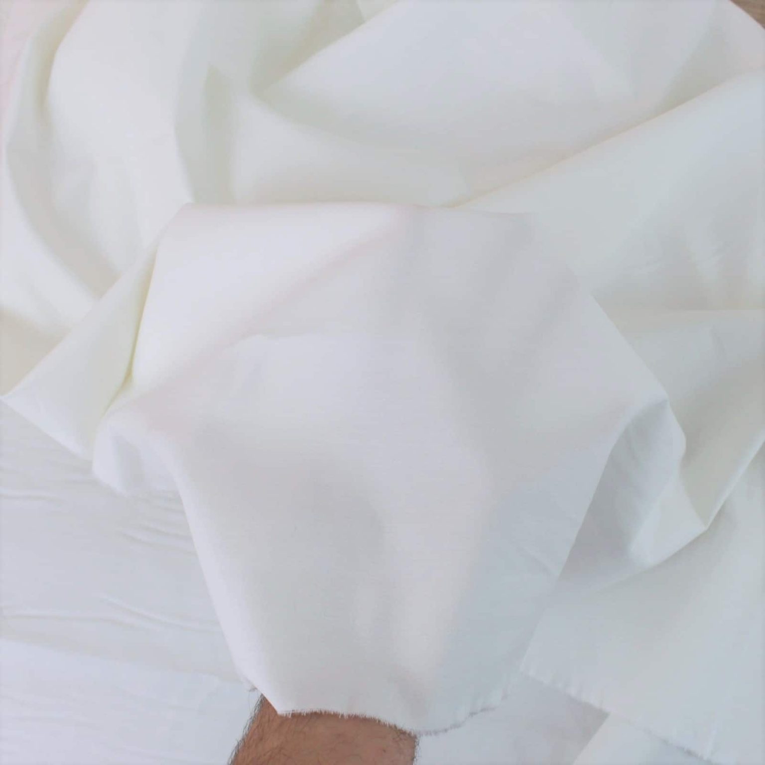 Satin de coton - blanc cassé