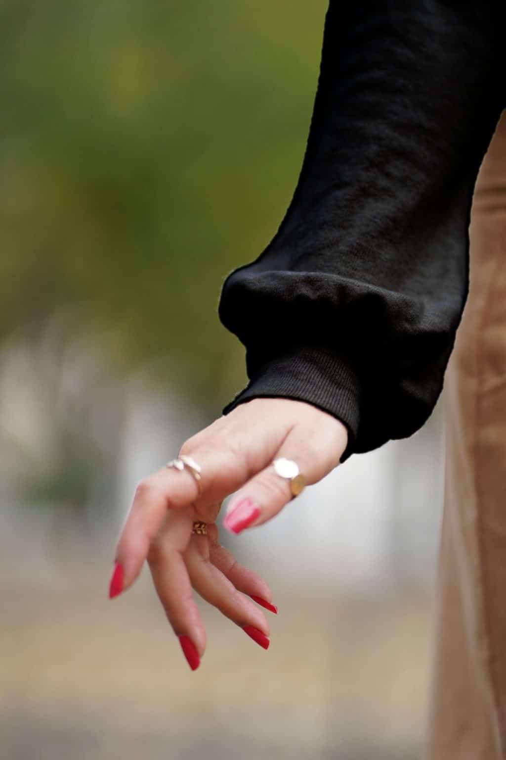 Kit pull Arya - noir