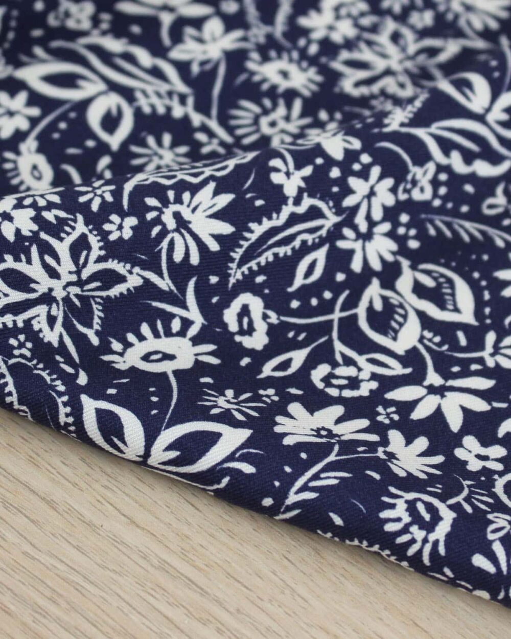 Viscose twill Edelweiss - bleu