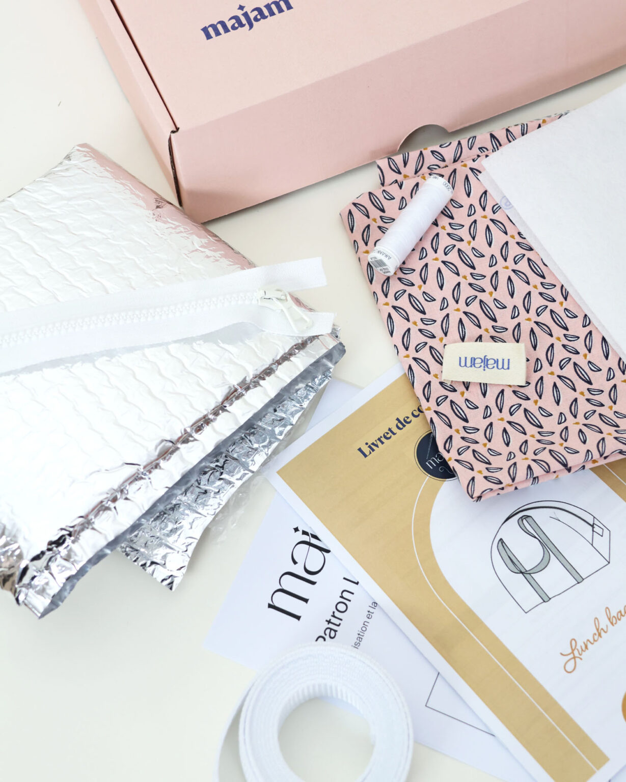 kit-lunch-bag-rose-banana