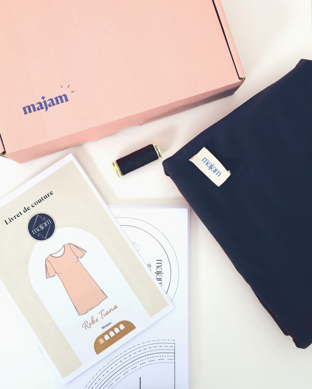 kit-robe-jersey-t-shirt-bleu-marine-1