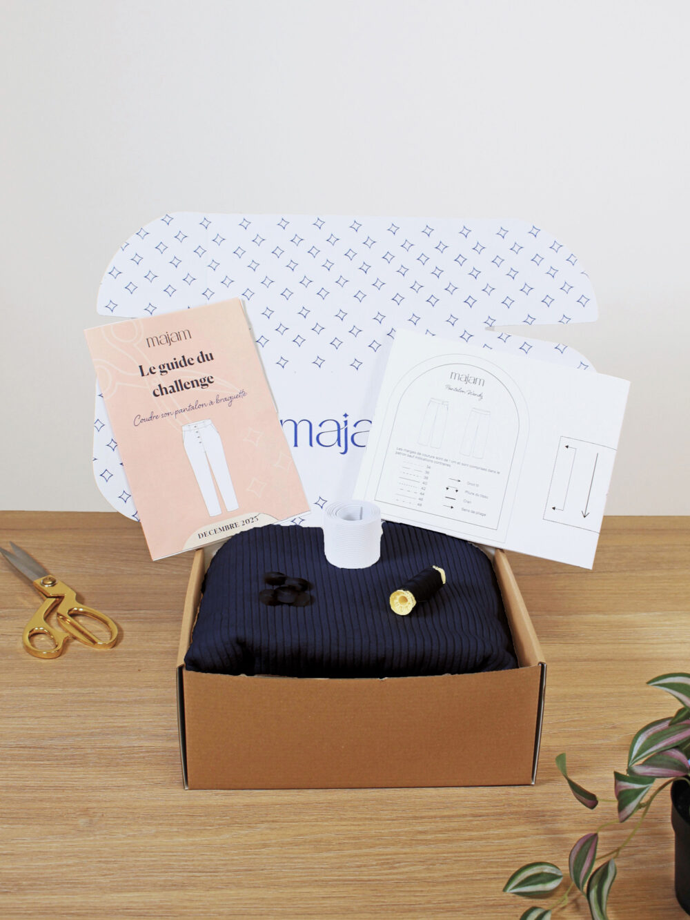 Kit pantalon Robbie - velours bleu marine – Image 3