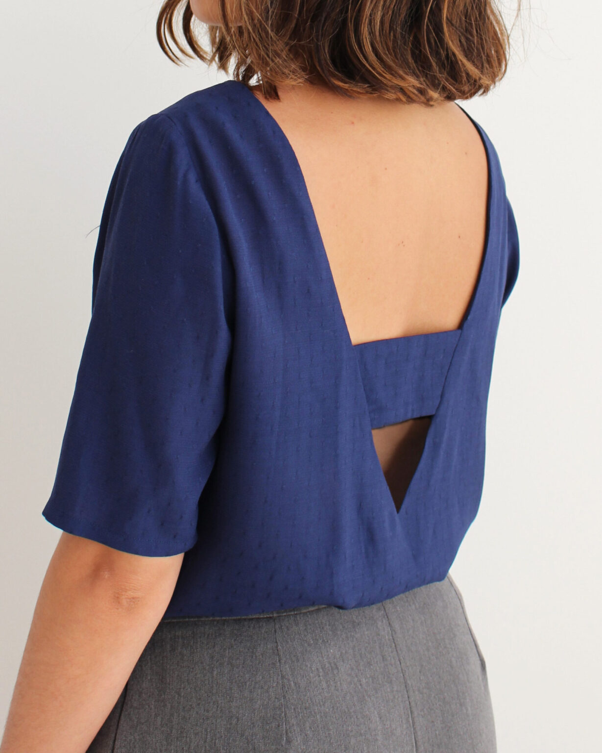 Blouse-Minuit-bleu-marine-dos