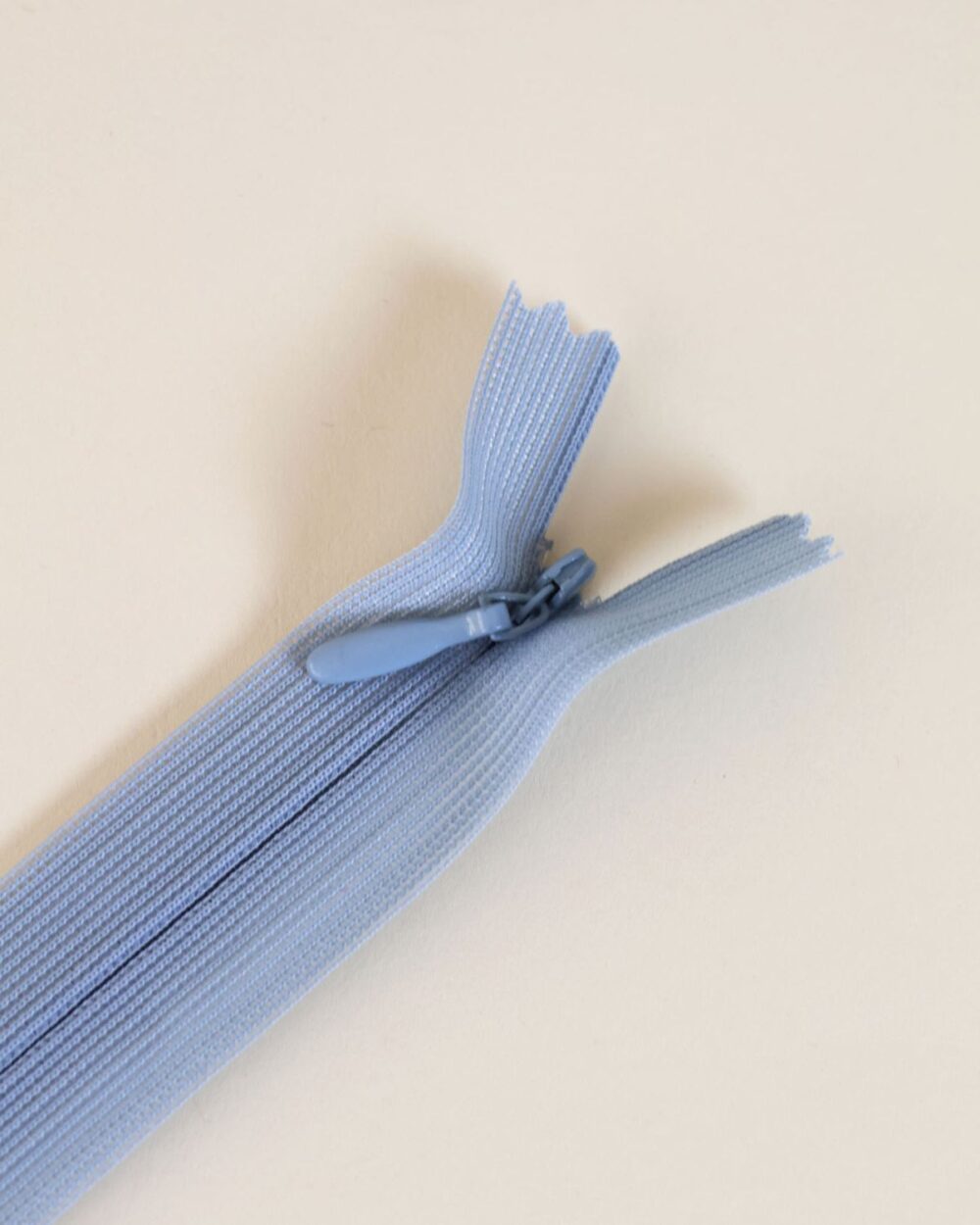 Zip-bleu-clair-397-zoom