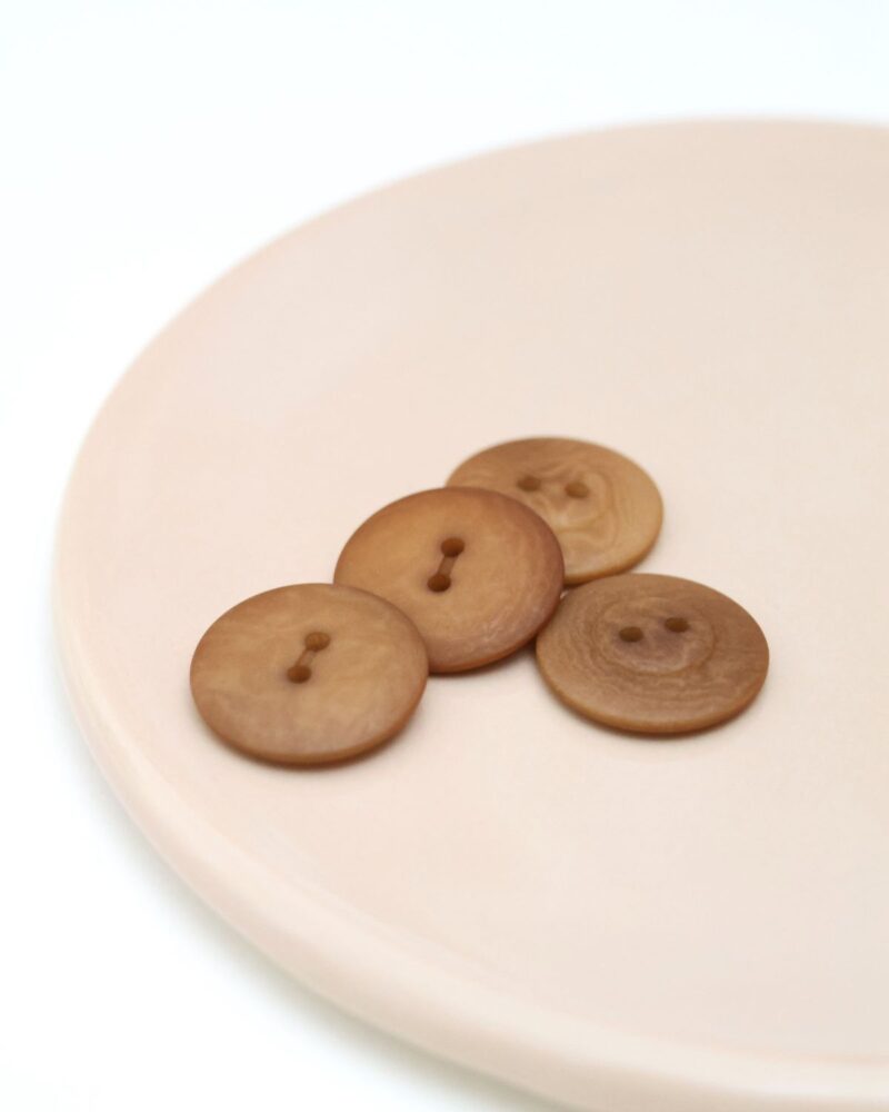 Boutons-Corozo-camel (1)