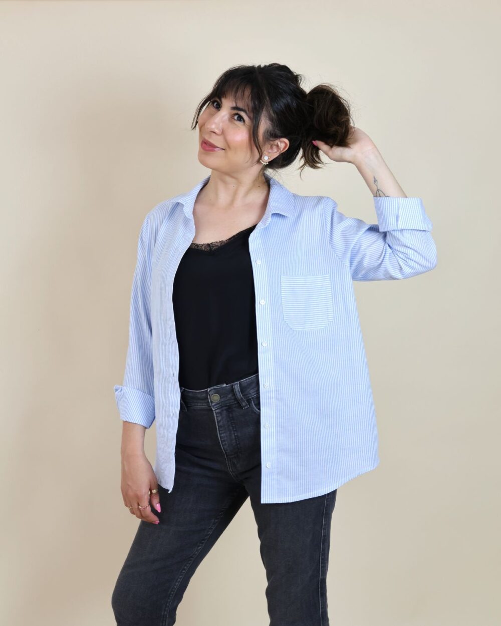 Chemise-Blanche-ouverte