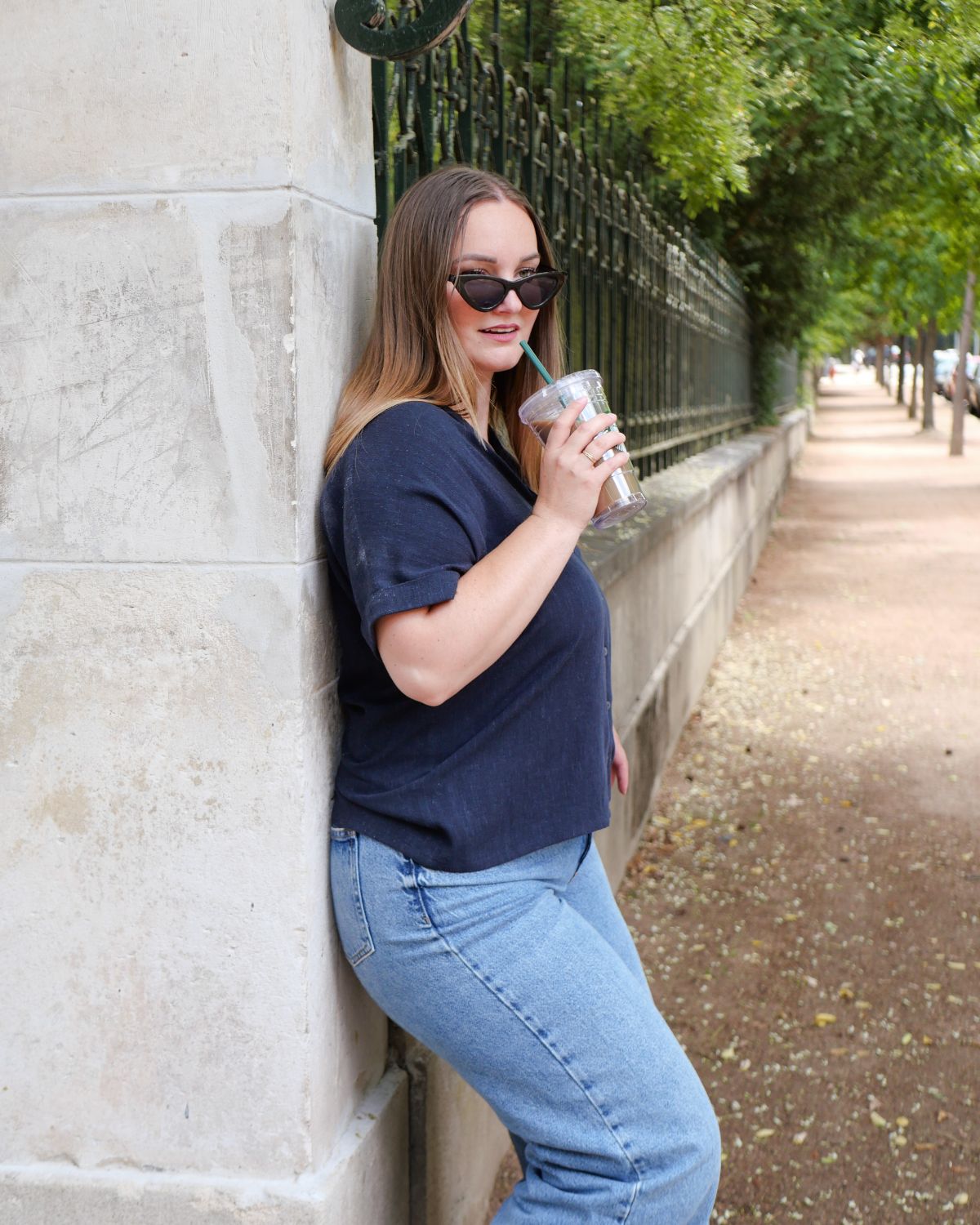 Sunday-bleu-marine-look