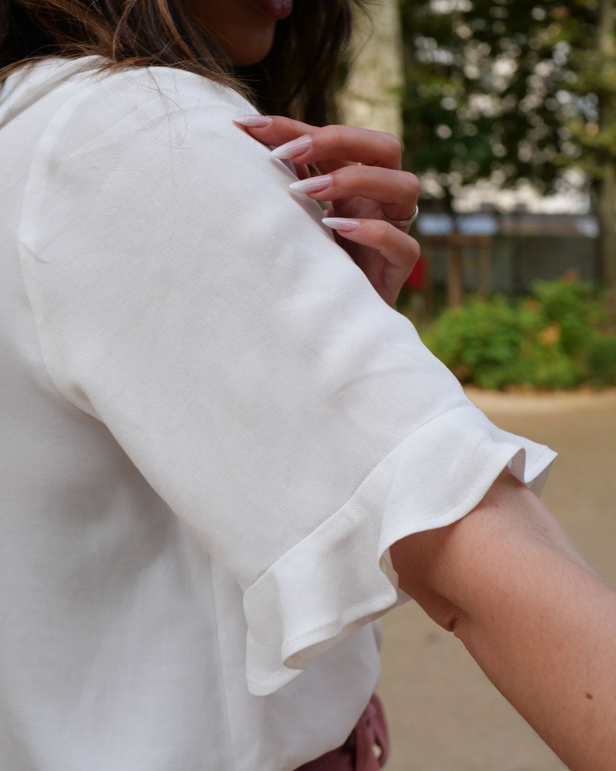 Christelle-Blanc-cassé-manche