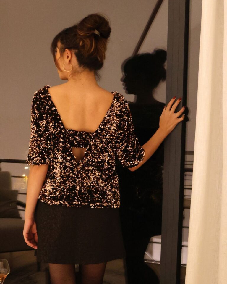 Blouse-Minuit-sequins-bronze-dos-2