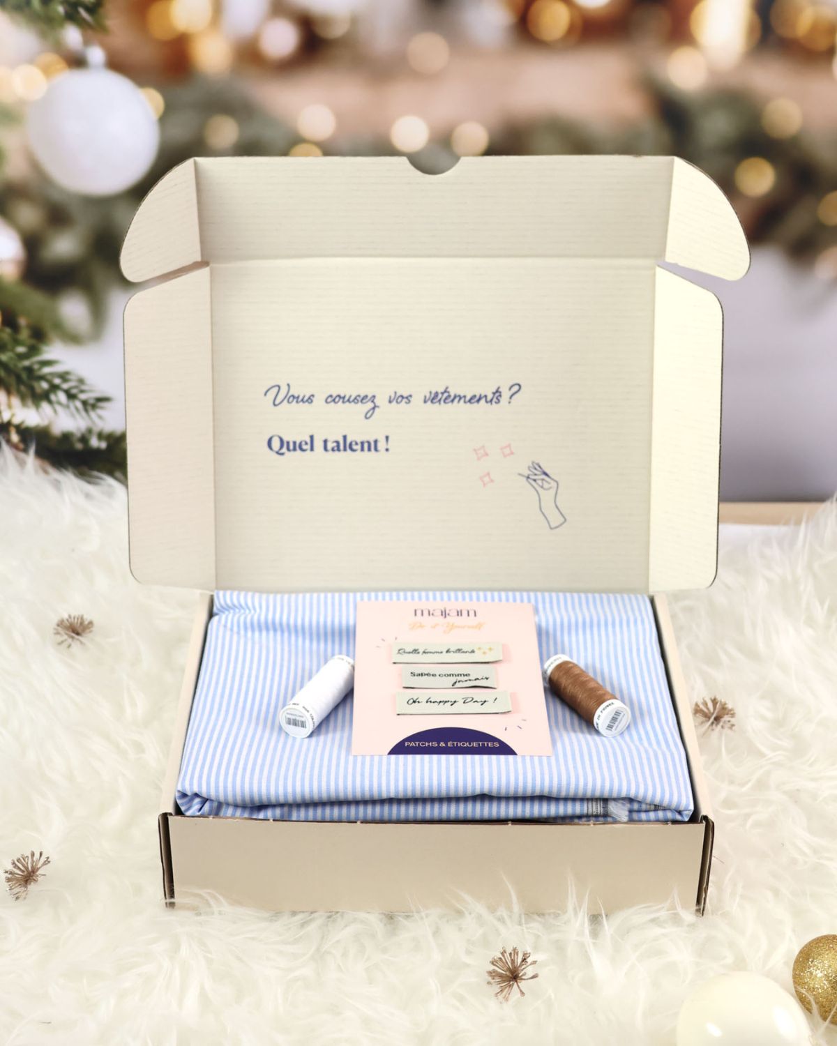 Coffret-Noël-Les-essentiels-box