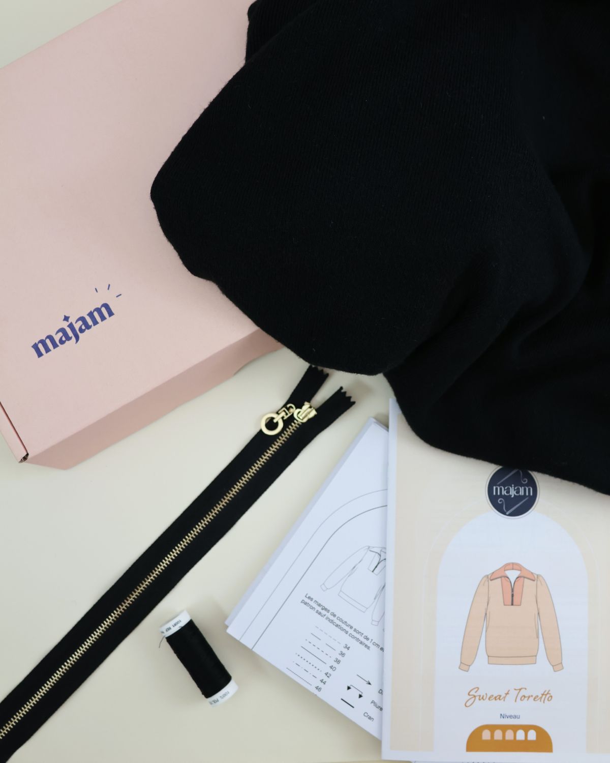 Kit-Toretto-maille-pull-contenu