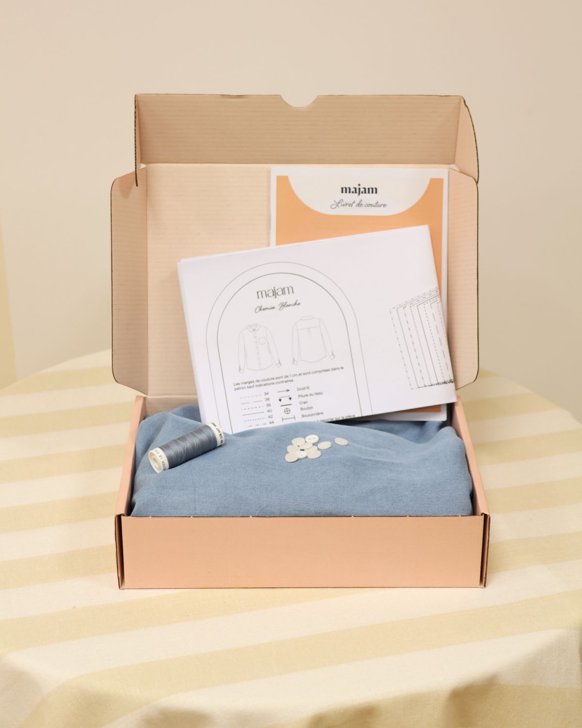 Chemise-Blanche-Lyocell-bleu-kit