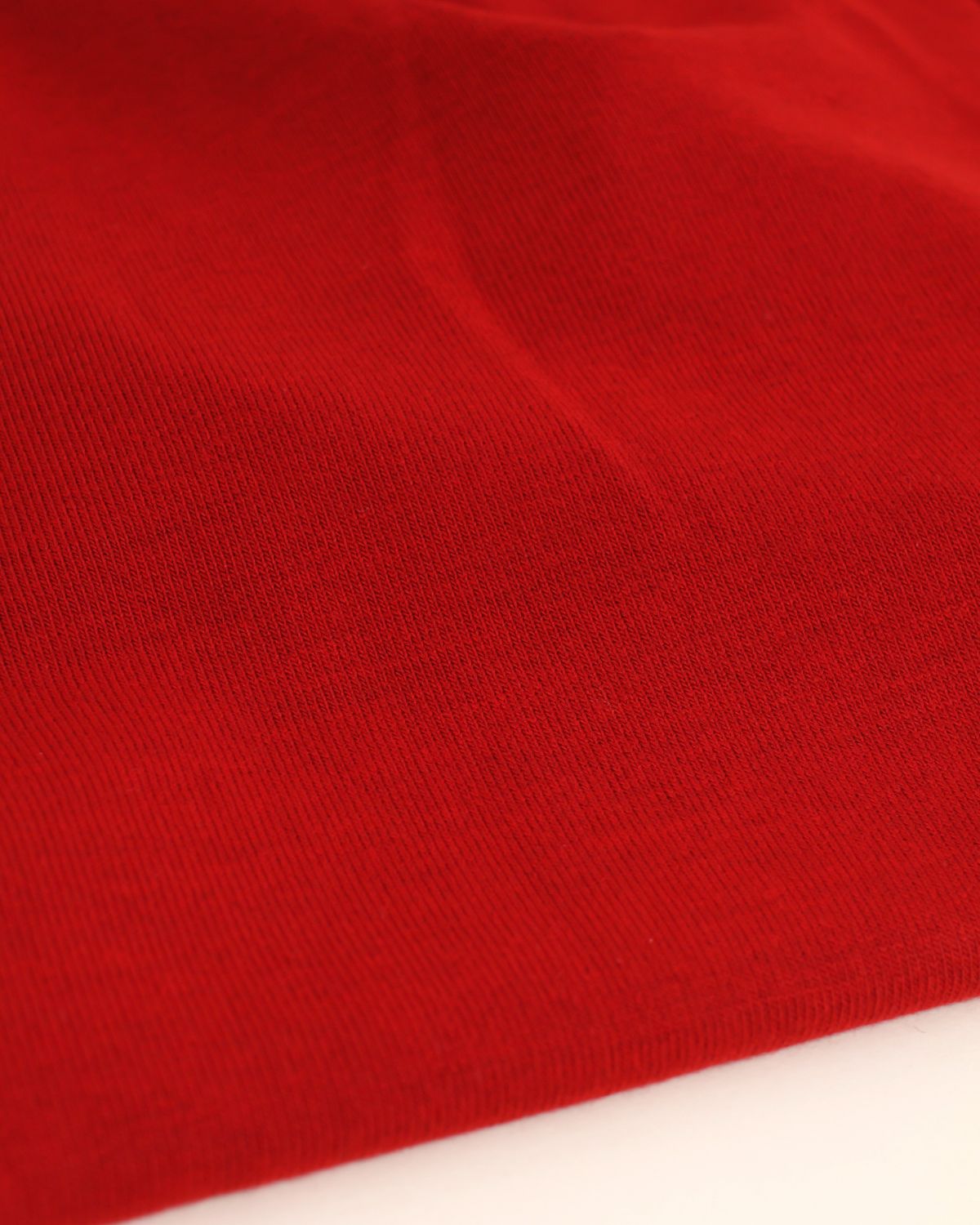 Maille-pull-rouge-zoom